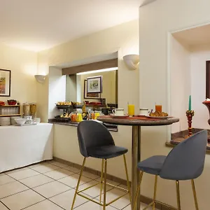 Hotel Du Pre